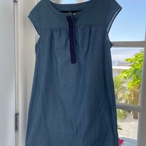 Vineyard Vines Chambray dress size12